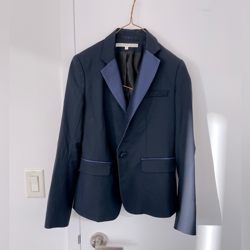 Veronica Beard virgin wool silk blend navy blue blazer
